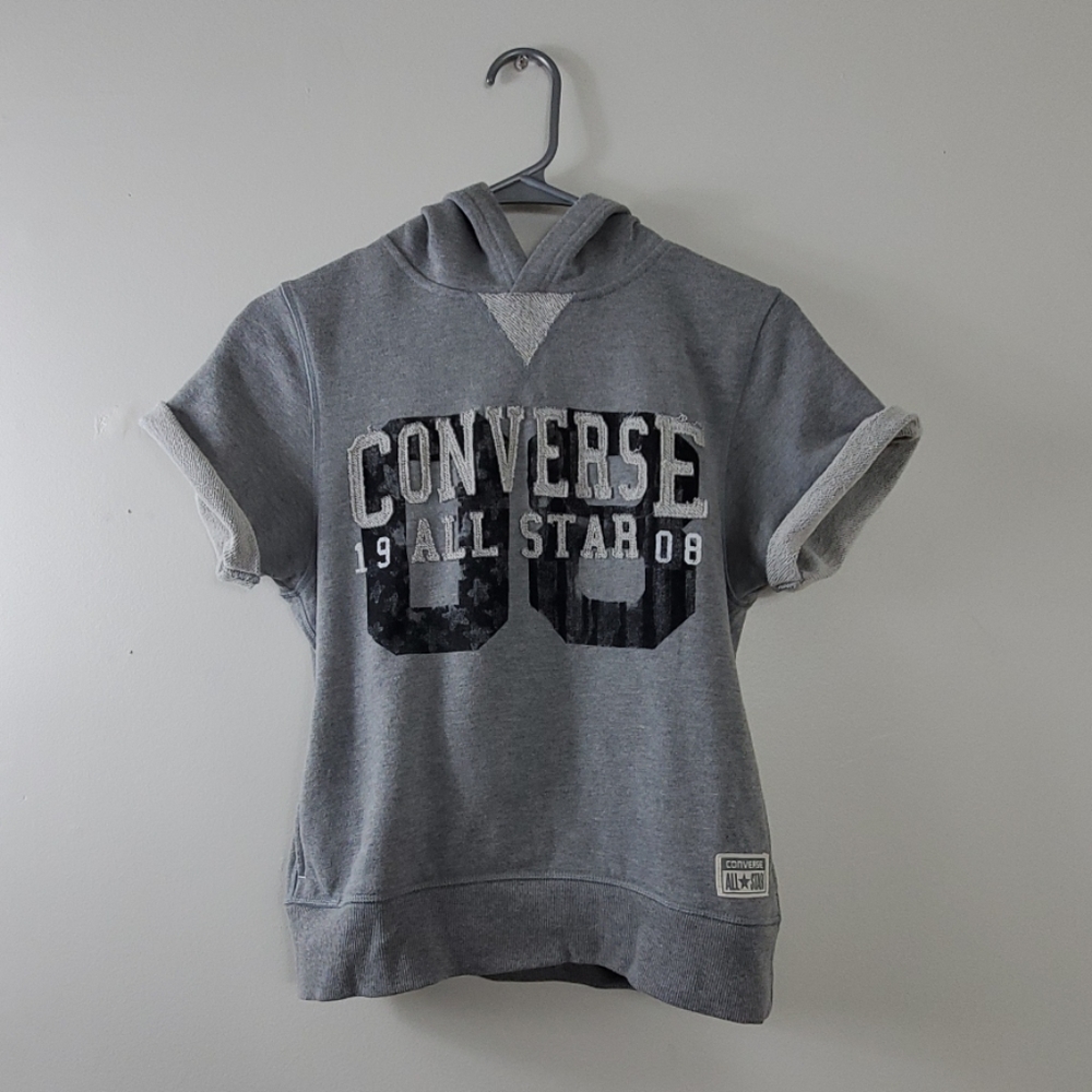 Converse All Star   Sweat Shirt Size M 10-12 Yrs